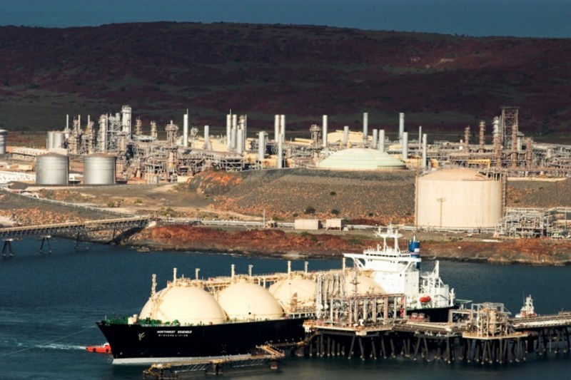On-Site, Offshore Services 07