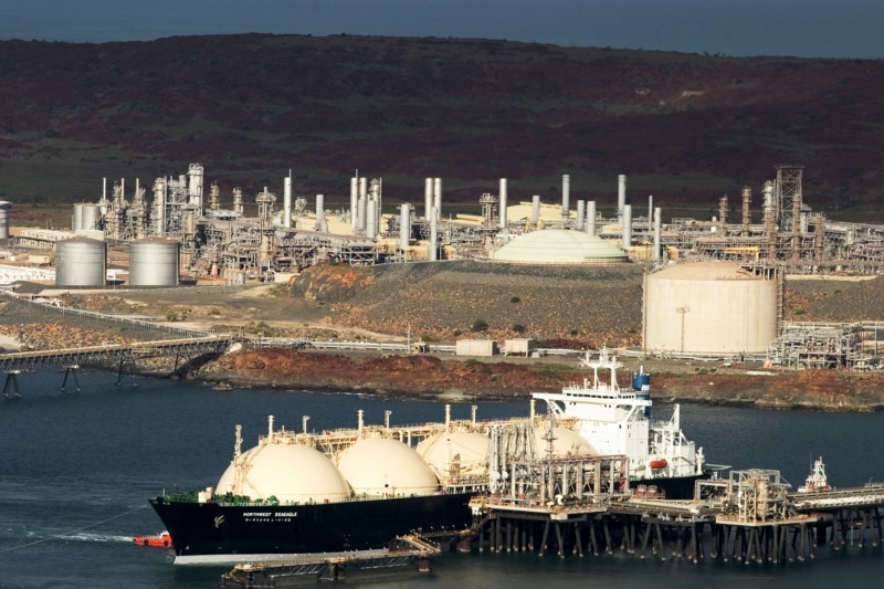 Oil & Gas 01